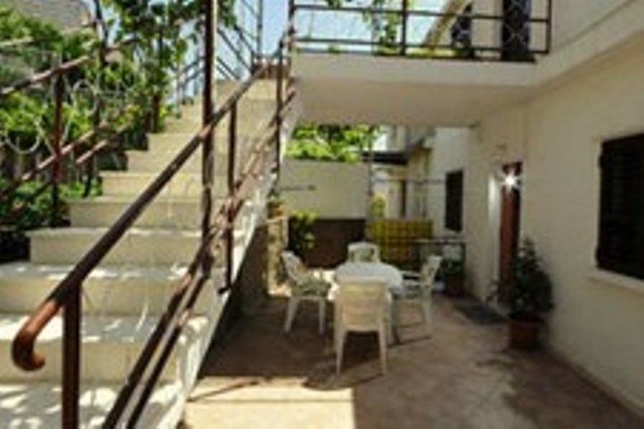 Kerry Apartment